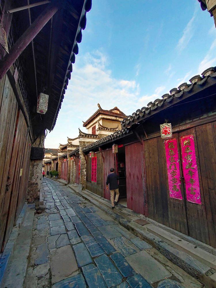 彩虹轨迹